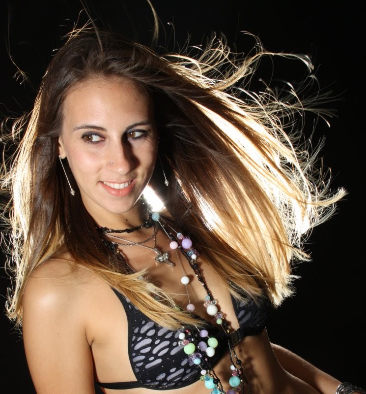 Date this hot Brazil girl Nanablu from Balneario Camboriu BR2206