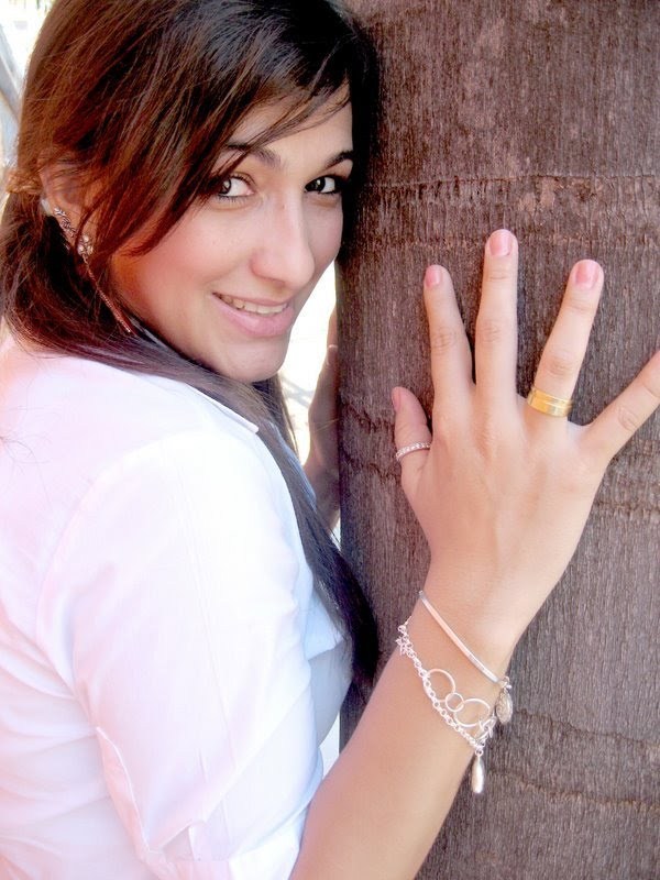 Date this athletic Brazil girl Andreia from GoiÃ¢nia BR2212