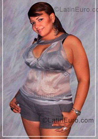 Date this cute Dominican Republic girl Ingrid from Santiago DO3118