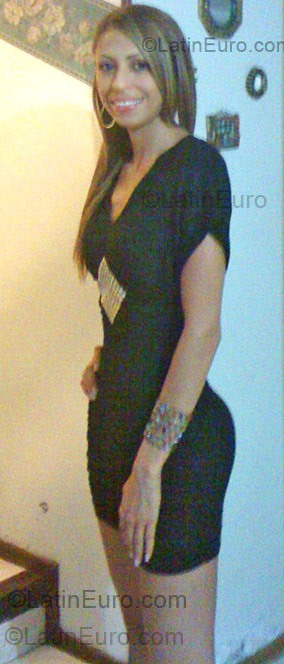 Date this tall Colombia girl Ashley from Bogota CO2883