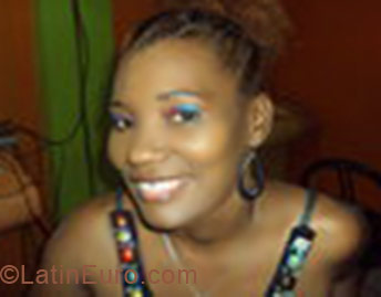 Date this stunning Jamaica girl Shana from  JM121