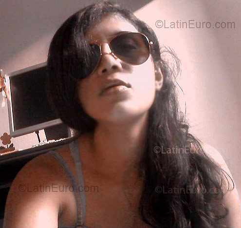 Date this georgeous Brazil girl Orgeany from Sao Luis BR2321