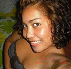 Date this voluptuous Peru girl Yaniny from Lima PE211