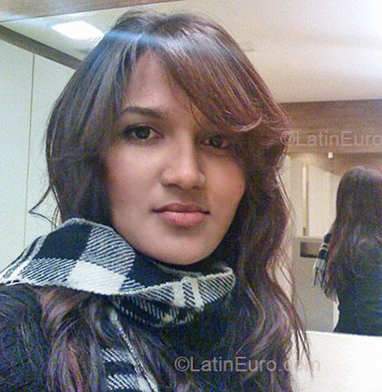 Date this cute Brazil girl Andrielle from Sao Paulo BR2380