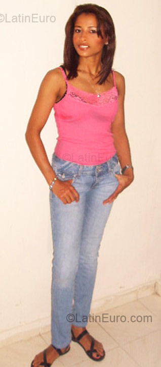Date this young Dominican Republic girl Medranis from Santiago DO3497