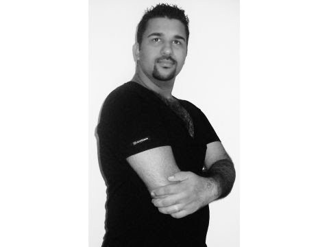 Date this hot Brazil man Lindo from Campinas BR2510