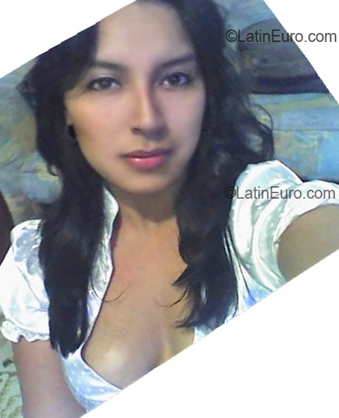 Date this stunning Colombia girl Alexandra86 from Cali CO3354