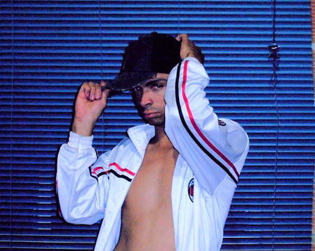 Date this sultry Colombia man Manfrey from Medellin CO3542