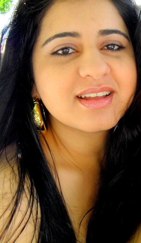Date this fun Brazil girl Leka from Campina Grande BR2727