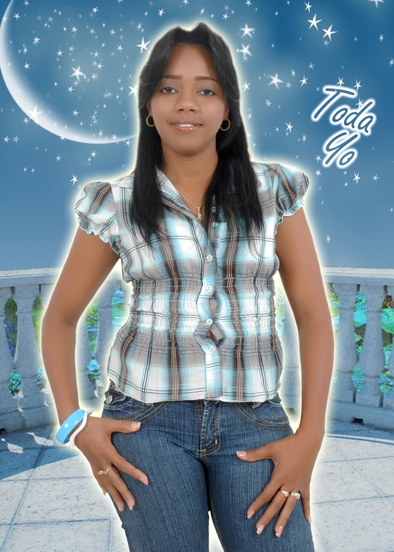 Date this tall Dominican Republic girl Jacquelin e from San Pedro De Macoris DO4039