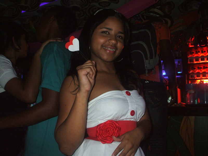 Date this cute Colombia girl Julieth from Medellin CO4080