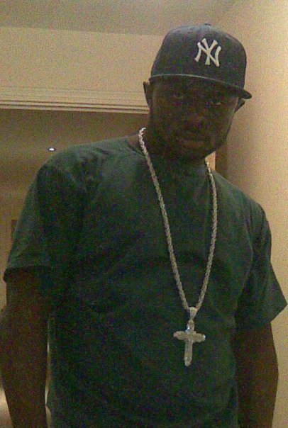 Date this funny United Kingdom man Jero from London GB353