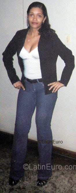 Date this hard body Brazil girl Rosane Marie from Rio De Janeiro BR3038