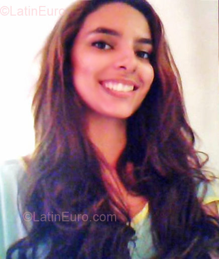 Date this lovely Brazil girl Larissa from Rio de Janeiro BR3080