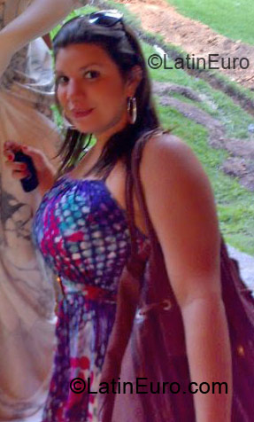 Date this lovely Brazil girl Laura from Maceio BR3097