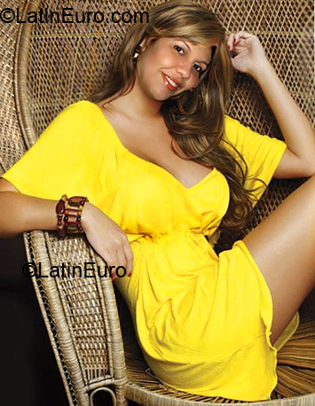 Date this hot Brazil girl Joelita from Cruzeiro Do Sul BR3923