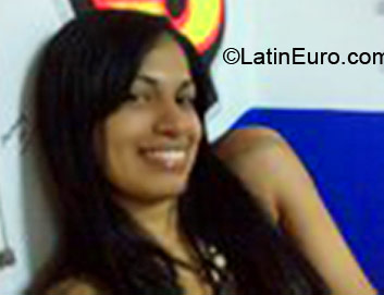 Date this voluptuous Dominican Republic girl Jhoanny from Santo Domingo DO4441