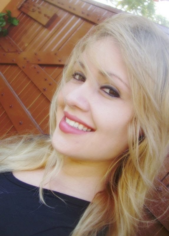 Date this georgeous Brazil girl Sophia-01 from Rio De Janeiro BR3912