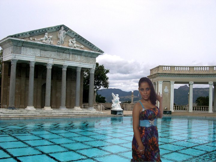 Date this happy Dominican Republic girl Carolina from Santigo DO4469