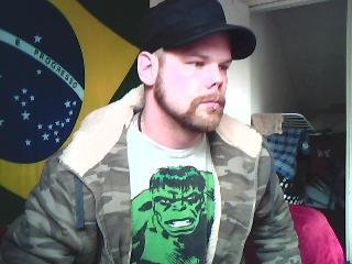 Date this stunning Brazil man Phumas from Santos BR3225