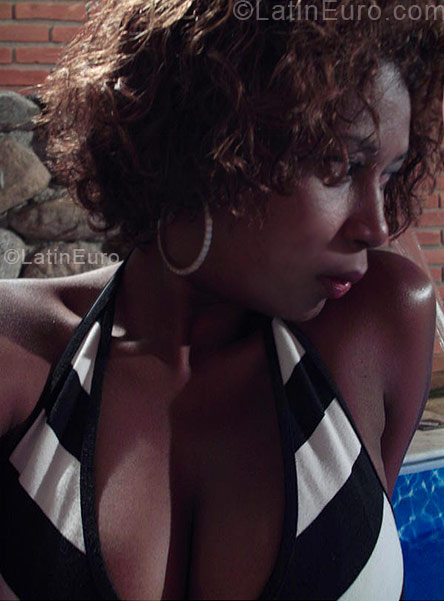 Date this young Brazil girl Veronyka from Sao Paulo BR6143