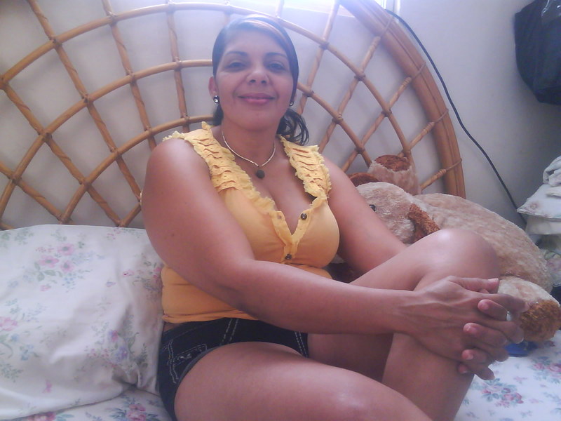 Date this pretty Dominican Republic girl Mildred guzman from Santiago DO4625