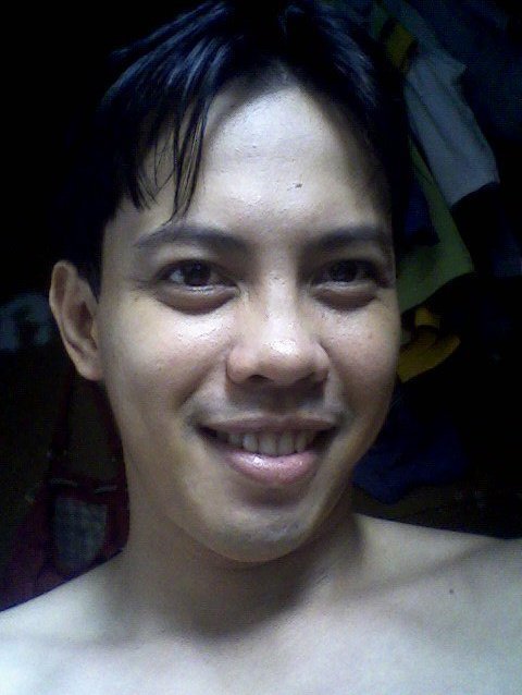 Date this cute Philippines man Regel from Cebu City PH297