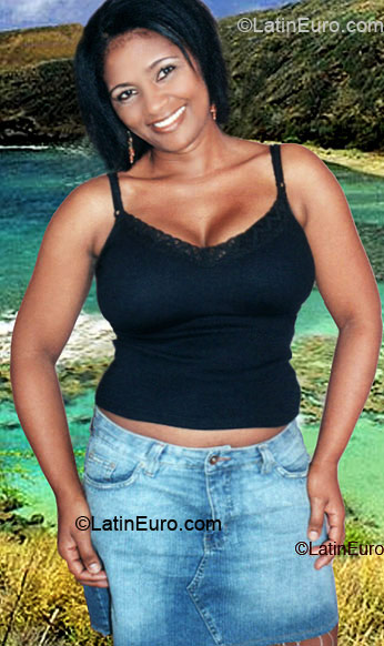 Date this charming Brazil girl Rita from Camacari BR5499