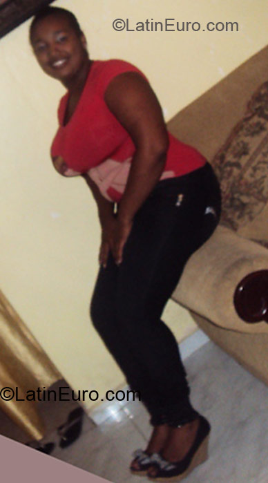 Date this stunning Dominican Republic girl Marlene from Republica Dominicana DO4790