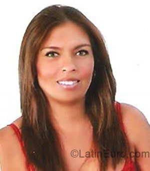 Date this georgeous Colombia girl Monik from Cali CO4645