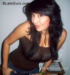 luscious Colombia girl Yulieth from Armenia CO6383