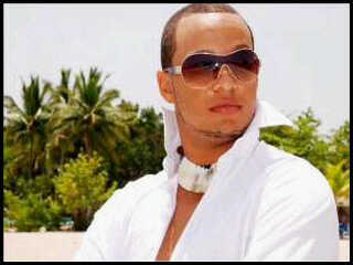 Date this pretty Dominican Republic man Nelson from santiago DO4890