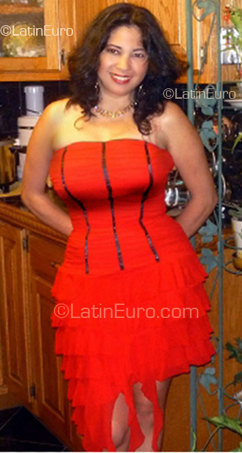 Date this hard body Peru girl Katiuska from Bagua PE320