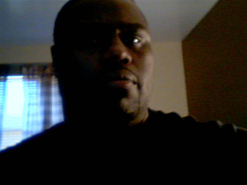 Date this nice looking United States man Reginald from New York City US7331
