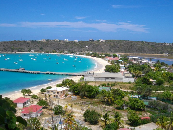 Date this sensual Anguilla man Royroy from The Valley AI1