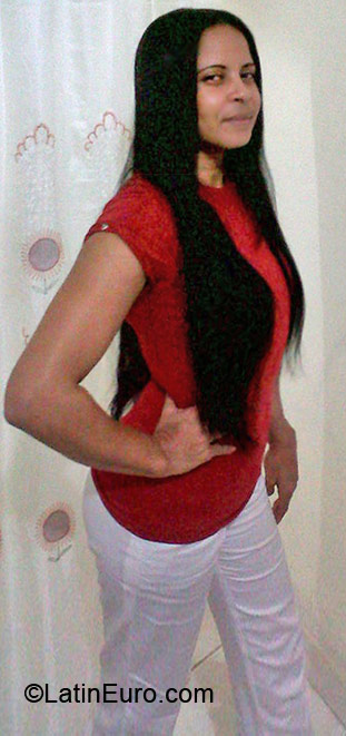 Date this hot Dominican Republic girl Francis from San Cristobal DO5083