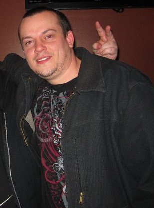 Date this hot United States man Brian from Auburn US7408