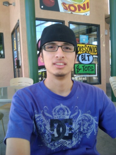Date this funny United States man Eduardo from Las Vegas US7413