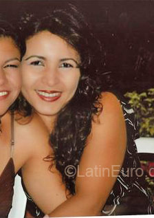 Date this hard body Colombia girl Karim from Medellin CO5141