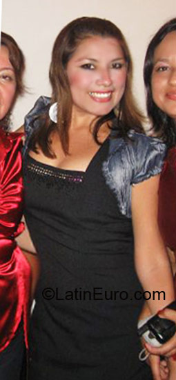 Date this nice looking Peru girl Jessica from Lima PE341