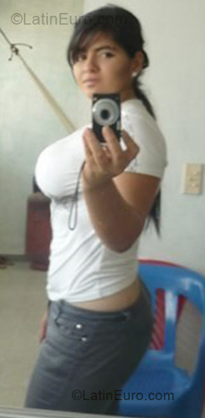 Date this happy Colombia girl Marby from Bogota CO6623