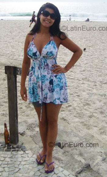 Date this charming Brazil girl Meninaa from Goiania BR3742