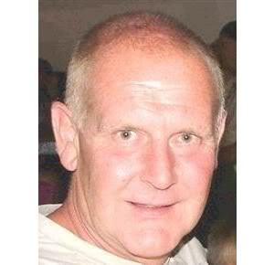 Date this foxy England man Robert from Liverpool EN27