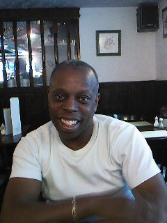 Date this nice looking United Kingdom man Bluezola from London GB419