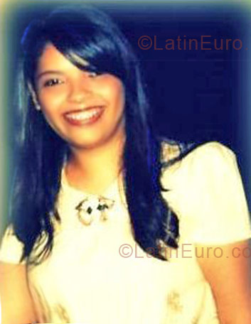 Date this fun Brazil girl Micheli from Natal BR3865