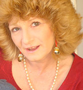 Date this charming United States girl Sher from Surprise US7939