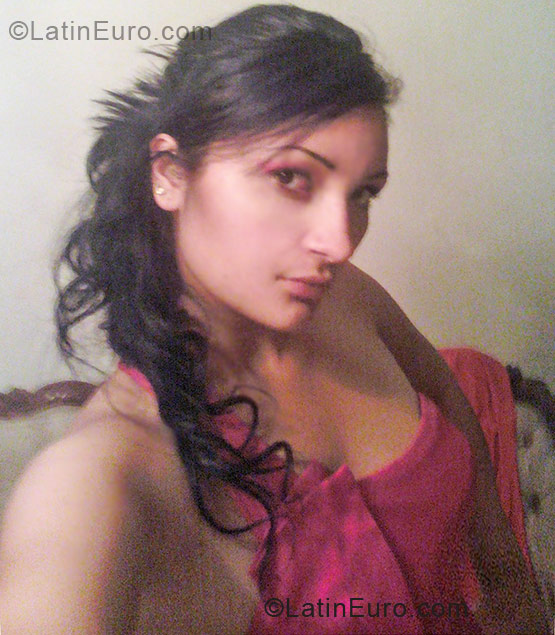 Date this lovely Mexico girl Jeaneth from Guadalajara MX242