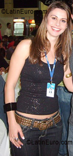 Date this hot Brazil girl Elaine Cristina from Santa Cruz Do Rio Pardo BR3929