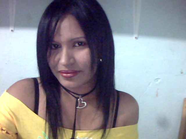 Date this georgeous Colombia girl Heidis from Barranquilla CO5558