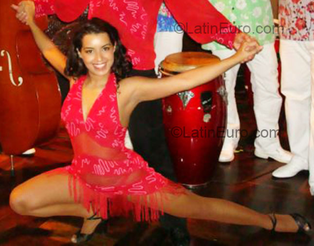 Date this georgeous Brazil girl Maria from Rio De Janeiro BR4017